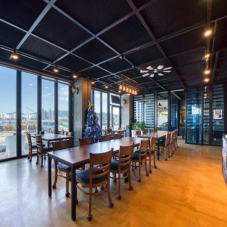 Onda D'Oro Hostel Yeosu Exterior photo